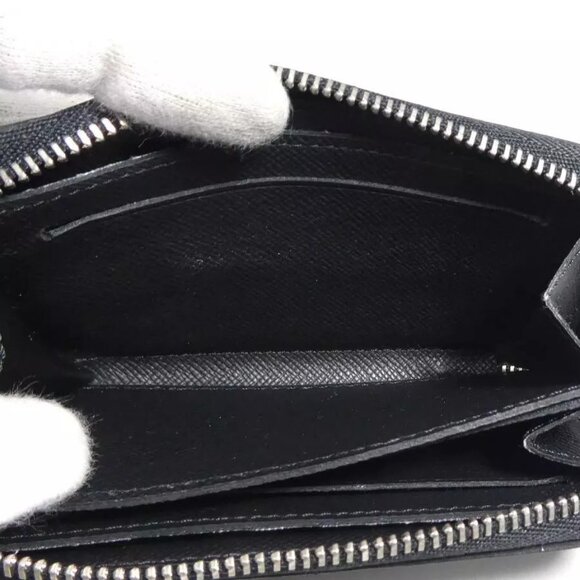 Auth LOUIS VUITTON Taiga Zippy Coin Purse Case Black Leather - Picture 8 of 10